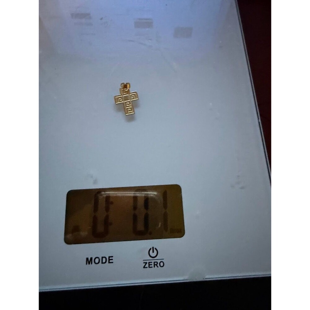 14K Solid Yellow Gold Cross Pendant 2.0g